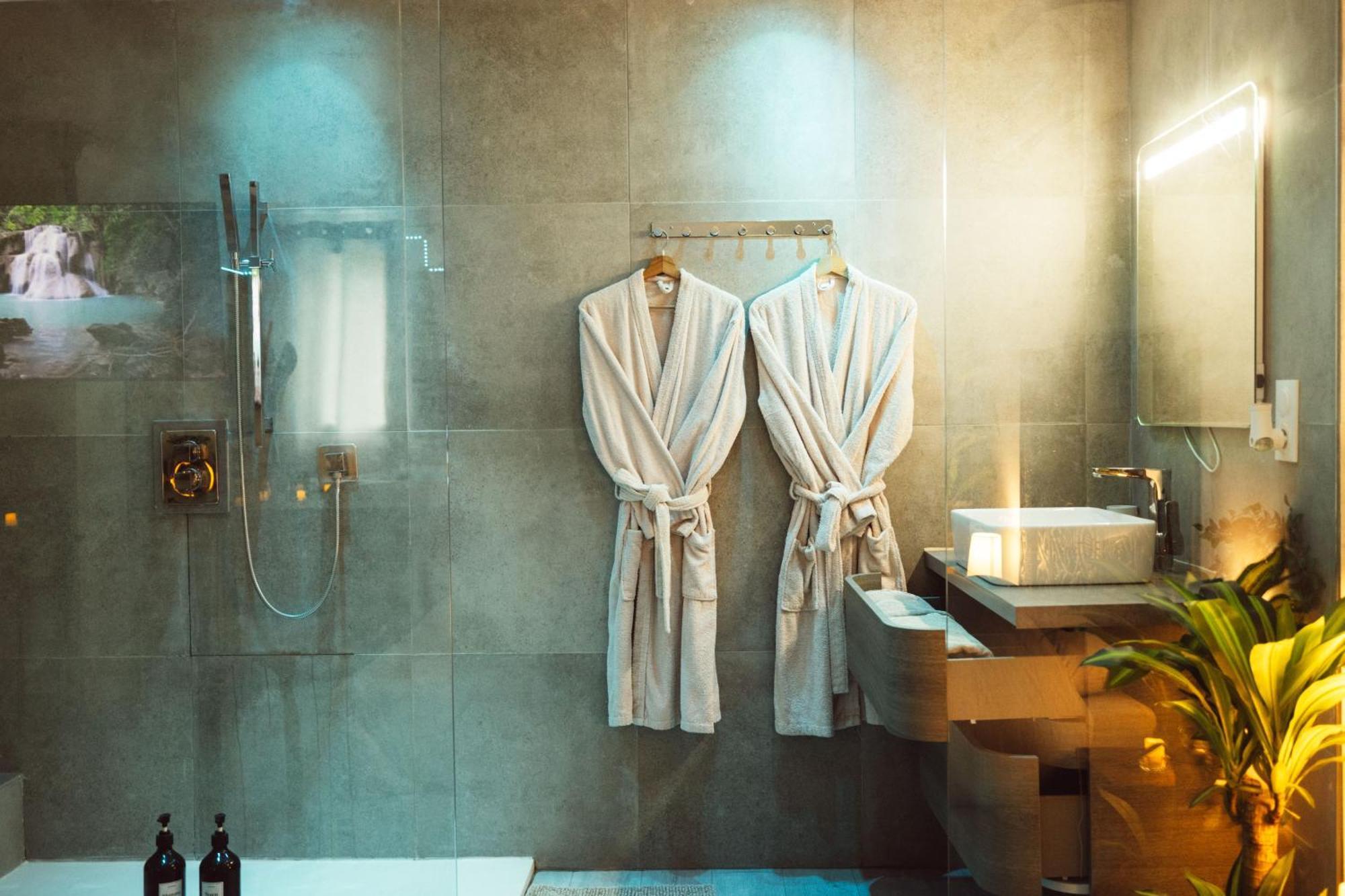 Suite And Spa La Perla Bianca Grabels ภายนอก รูปภาพ