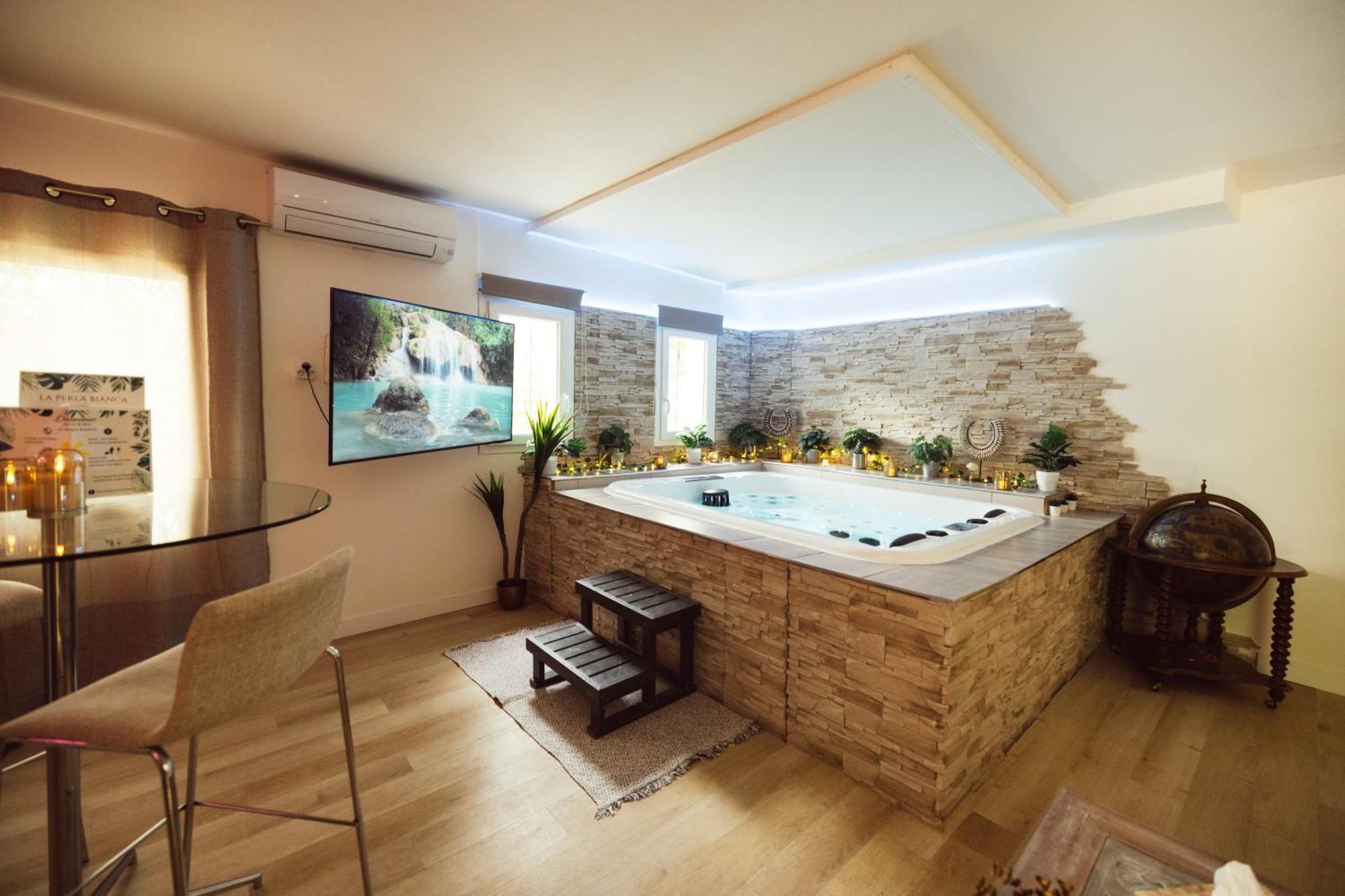 Suite And Spa La Perla Bianca Grabels ภายนอก รูปภาพ
